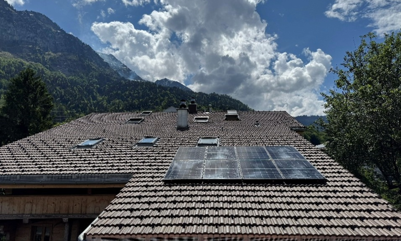 &Uuml;bersch&uuml;ssigen Solarstrom sinnvoll nutzen - Warmwasser mit "Power to Heat"